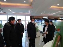 12月13日，市委書記王賀民蒞臨亞歐公司指導